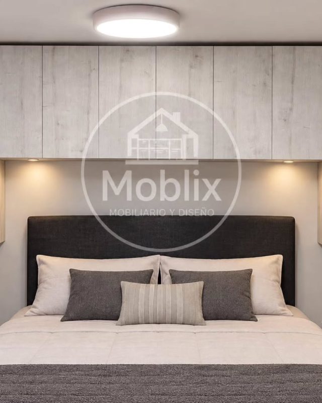 Cama con cajoneras aéreas y LED — Moblix, muebles a medida
