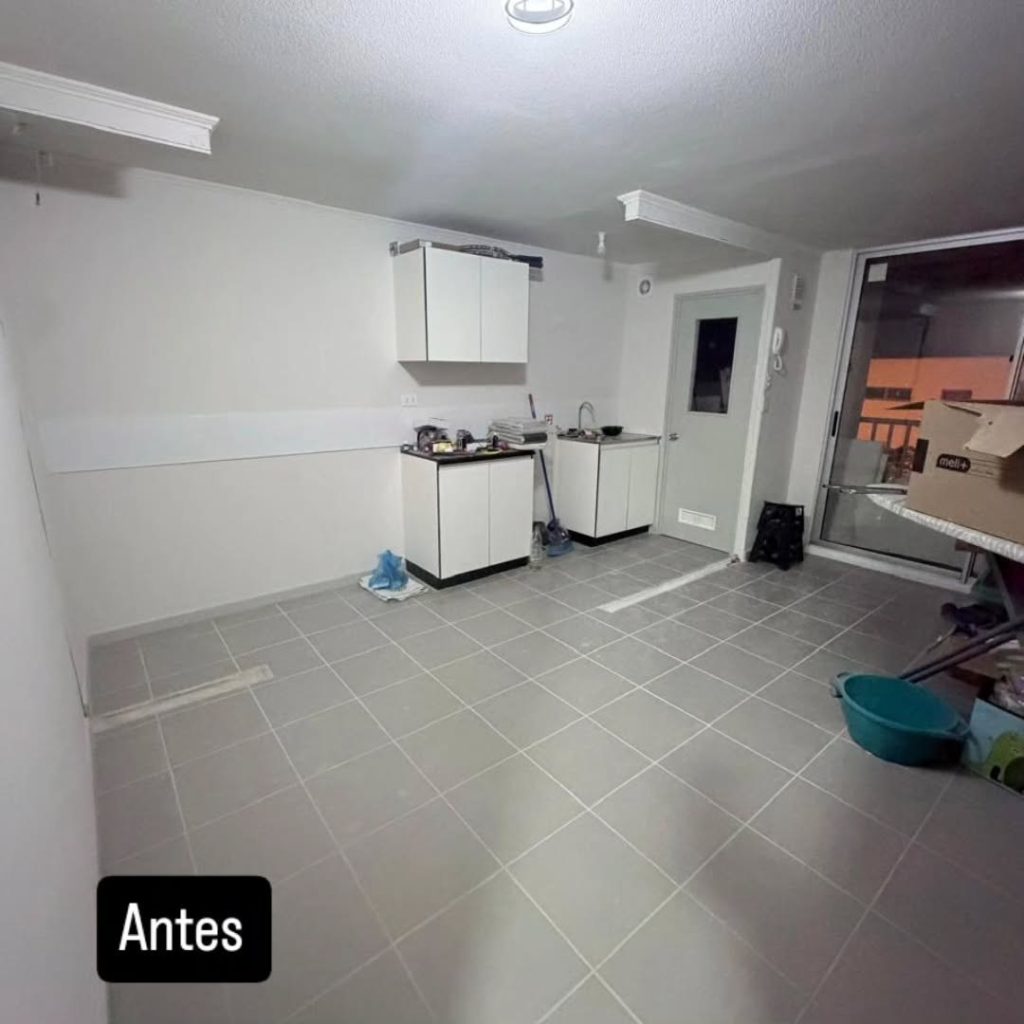 Antes: Cocina con península · Peñuelas, Coquimbo
