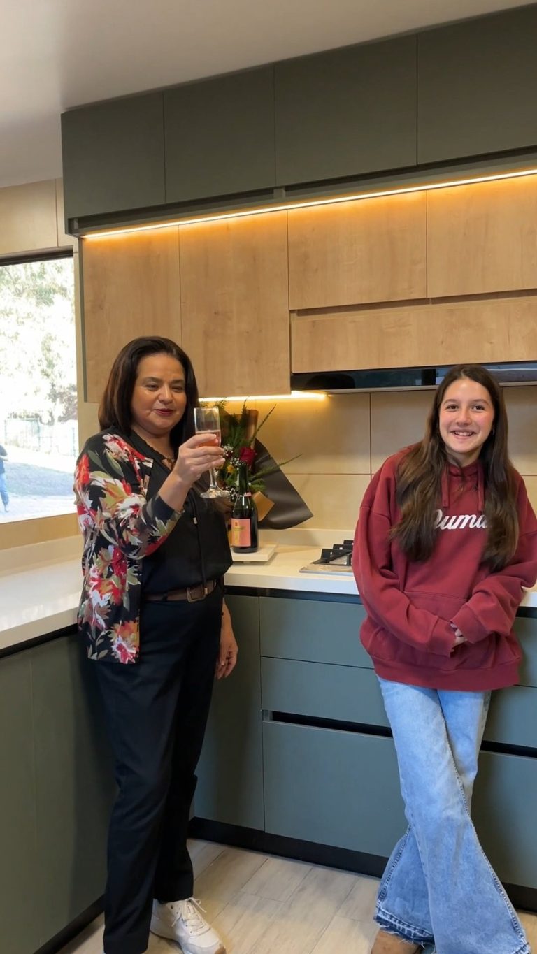 Clientas en su cocina nueva, La Serena