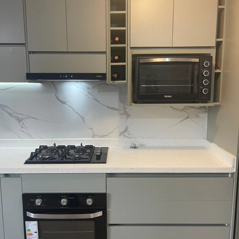 Cocina Verde Glacial con sistema gola, La Serena