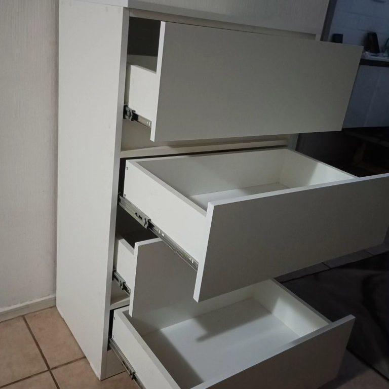 Cómoda de 4 cajones, Coquimbo